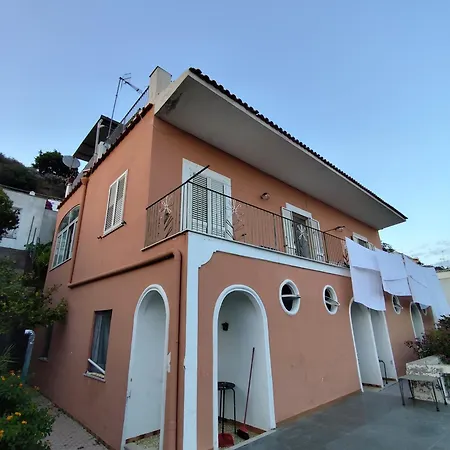 Casa Pesce Per 6 Persone Lejlighed *